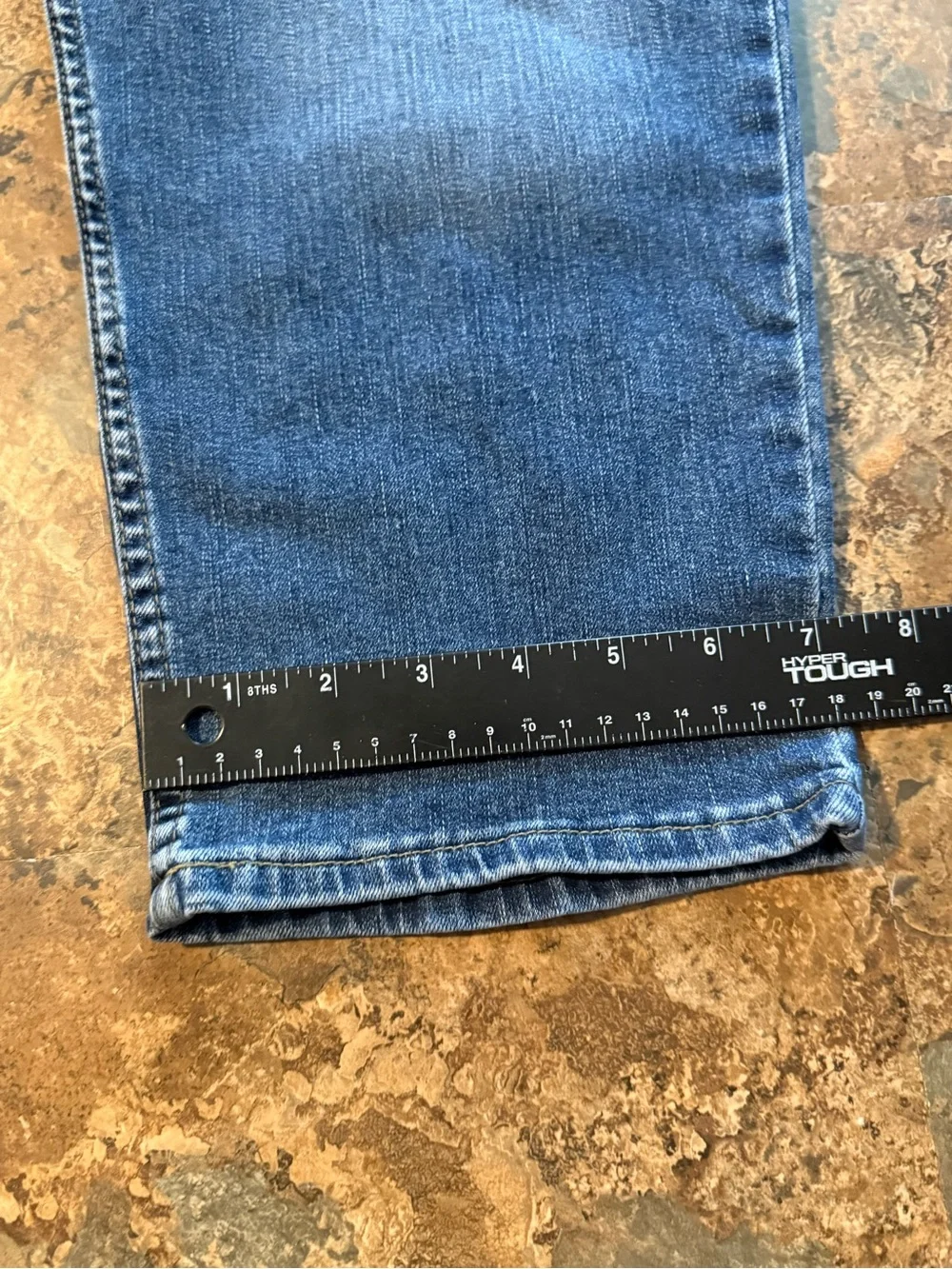Lee Women’s 20 WM Dark Blue Crop Jeans Small Stain
